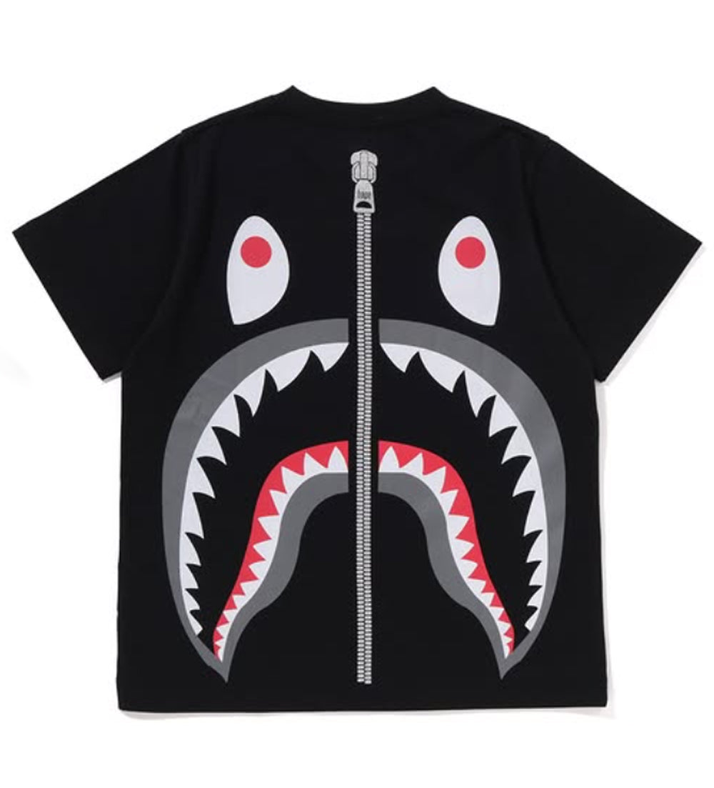 A BATHING APE BAPE KIDS BACK SHARK LOOSE FIT TEE BLACK