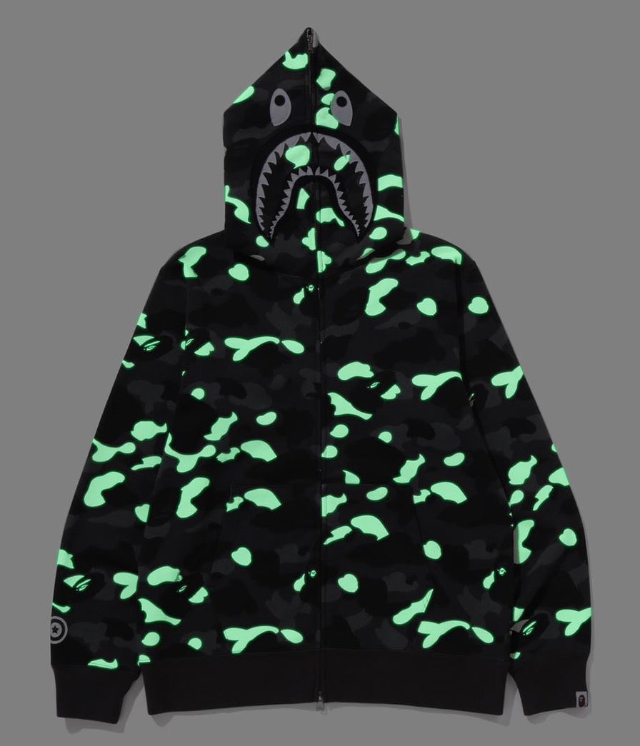 A BATHING APE BAPE CITY CAMO SHARK FULL ZIP HOODIE