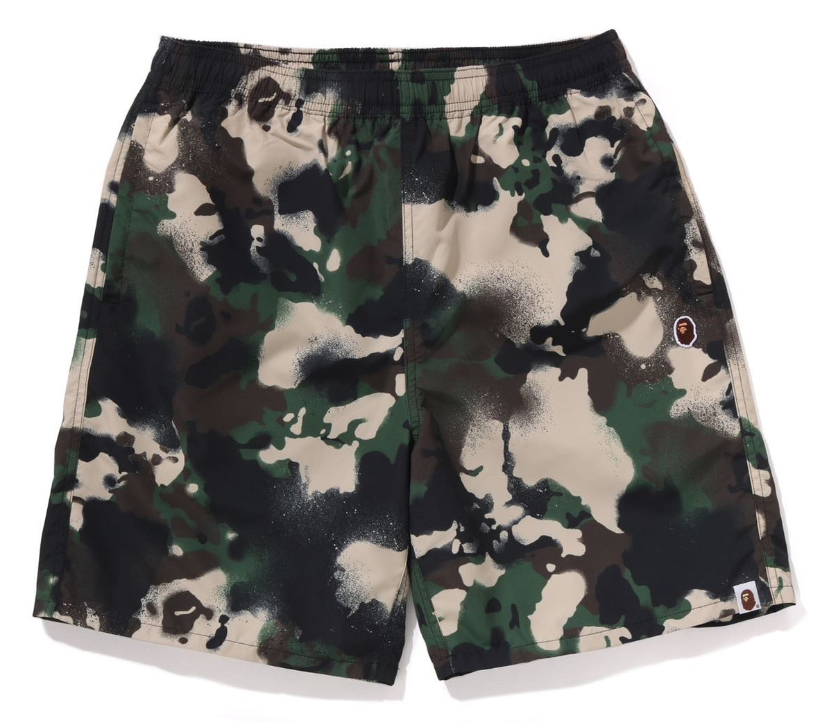 A BATHING APE BAPE MAP CAMO REGULAR FIT BEACH SHORTS GREEN