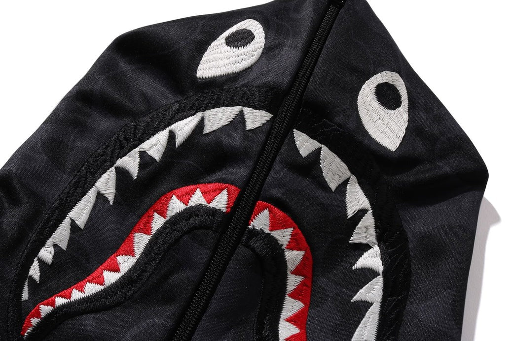 A BATHING APE BAPE SOLID CAMO RELAXED FIT SHARK FULL ZIP HOODIE BLACK