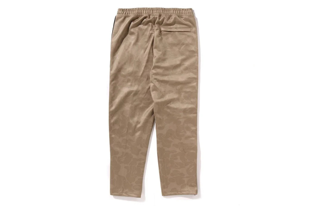 A BATHING APE BAPE SOLID CAMO ONE POINT RELAXED FIT SWEAT PANTS BEIGE