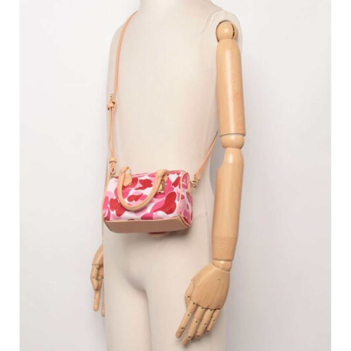 A BATHING APE BAPE Ladies' ABC CAMO MINI SHOULDER BAG PINK