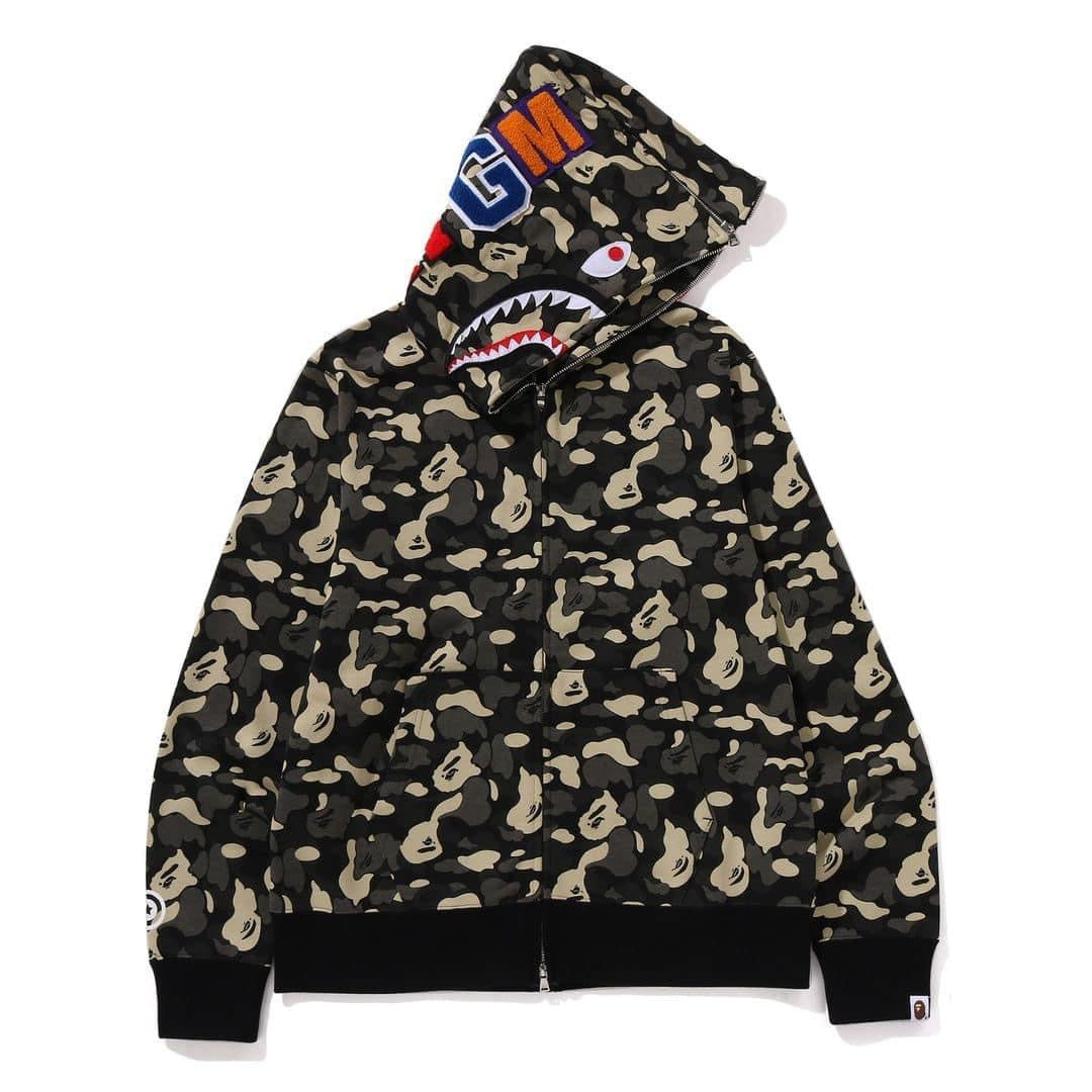 A BATHING APE BAPE USA LIMITED COLLECTION BAPE STORE NEW YORK MADISON AVENUE SEPARATE SHARK FULL ZIP HOODIE