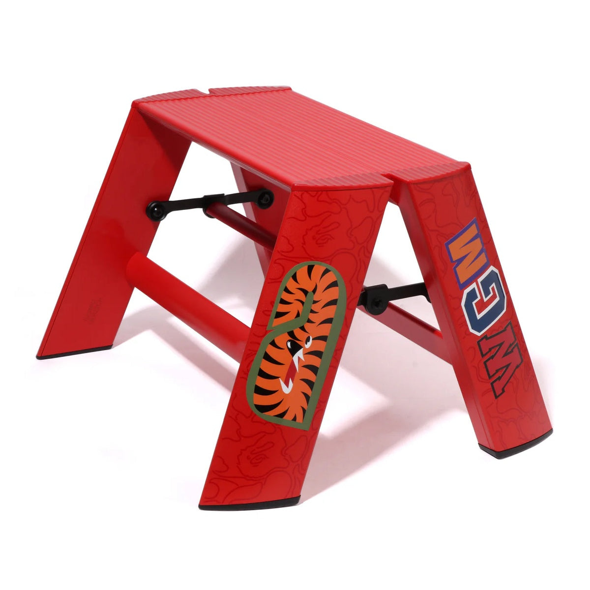 A BATHING APE BAPE LUCAMO - SHARK 1 STEP RED