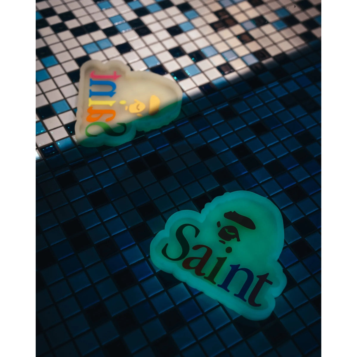 A BATHING APE BAPE SAINT MXXXXXX GLOW IN THE DARK TRAY GREEN