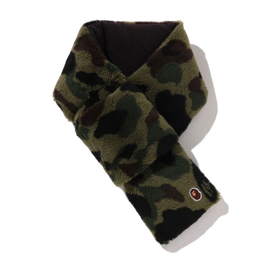 A BATHING APE BAPE 1ST CAMO FLEECE SCARF GREEN