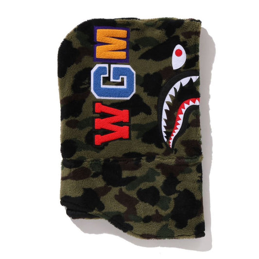 A BATHING APE BAPE 1ST CAMO SHARK BOA SNOOD GREEN