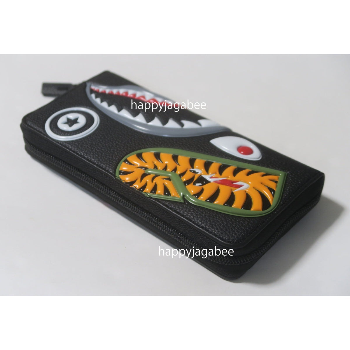 A BATHING APE BAPE SHARK LONG WALLET