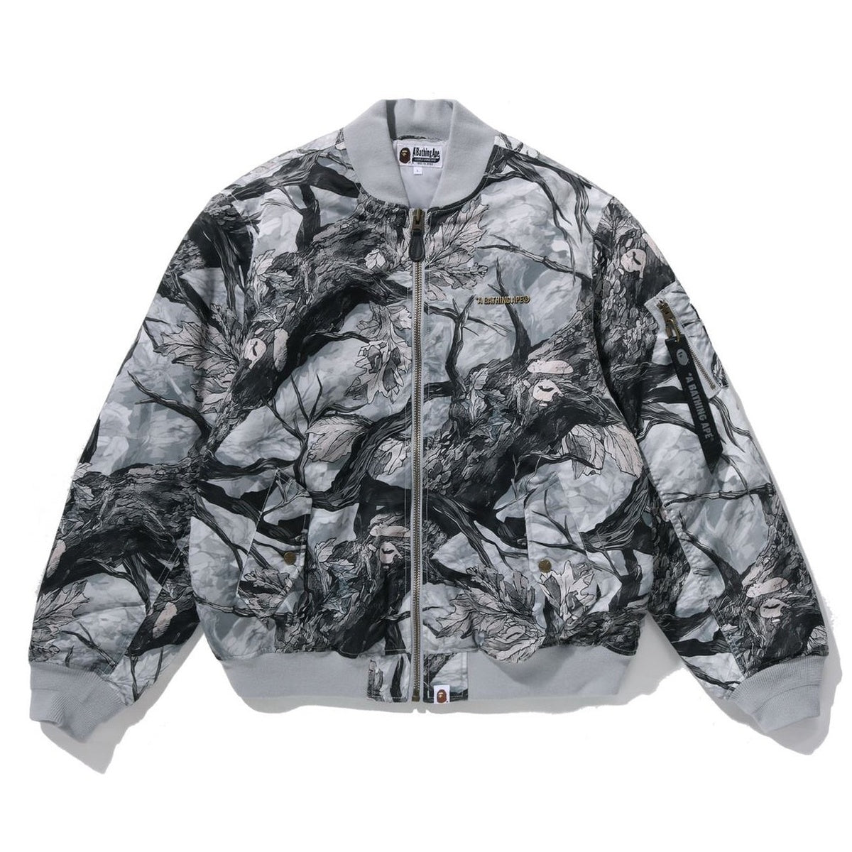 A BATHING APE BAPE TREE EDGE CAMO BOMBER JACKET WHITE