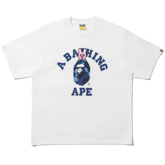 A BATHING APE BAPE STRAYKIDS DWAEKKI COLLEGE TEE WHITE