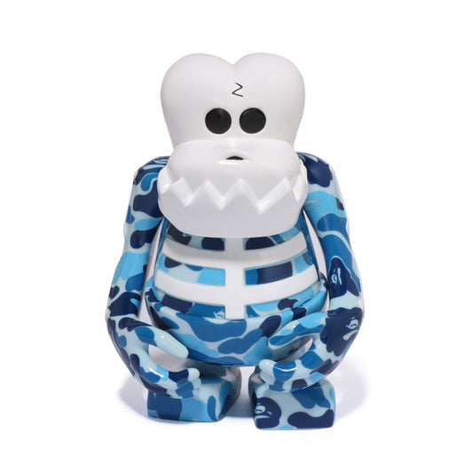 A BATHING APE BAPE BOUNTY HUNTER ABC CAMO SKULL- KUN FIGURE BLUE
