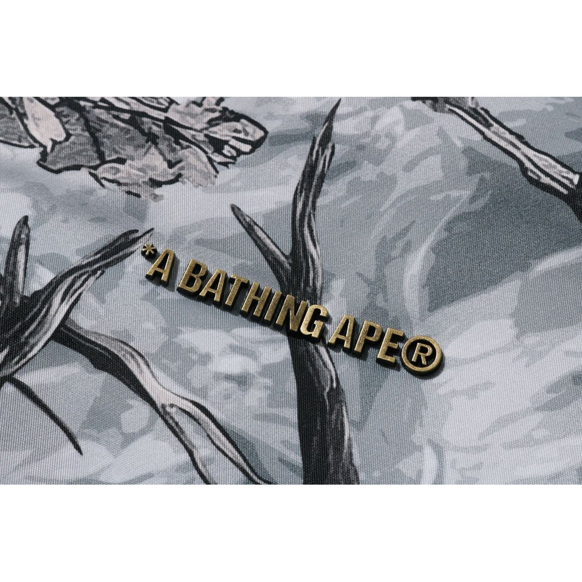 A BATHING APE BAPE TREE EDGE CAMO BOMBER JACKET WHITE