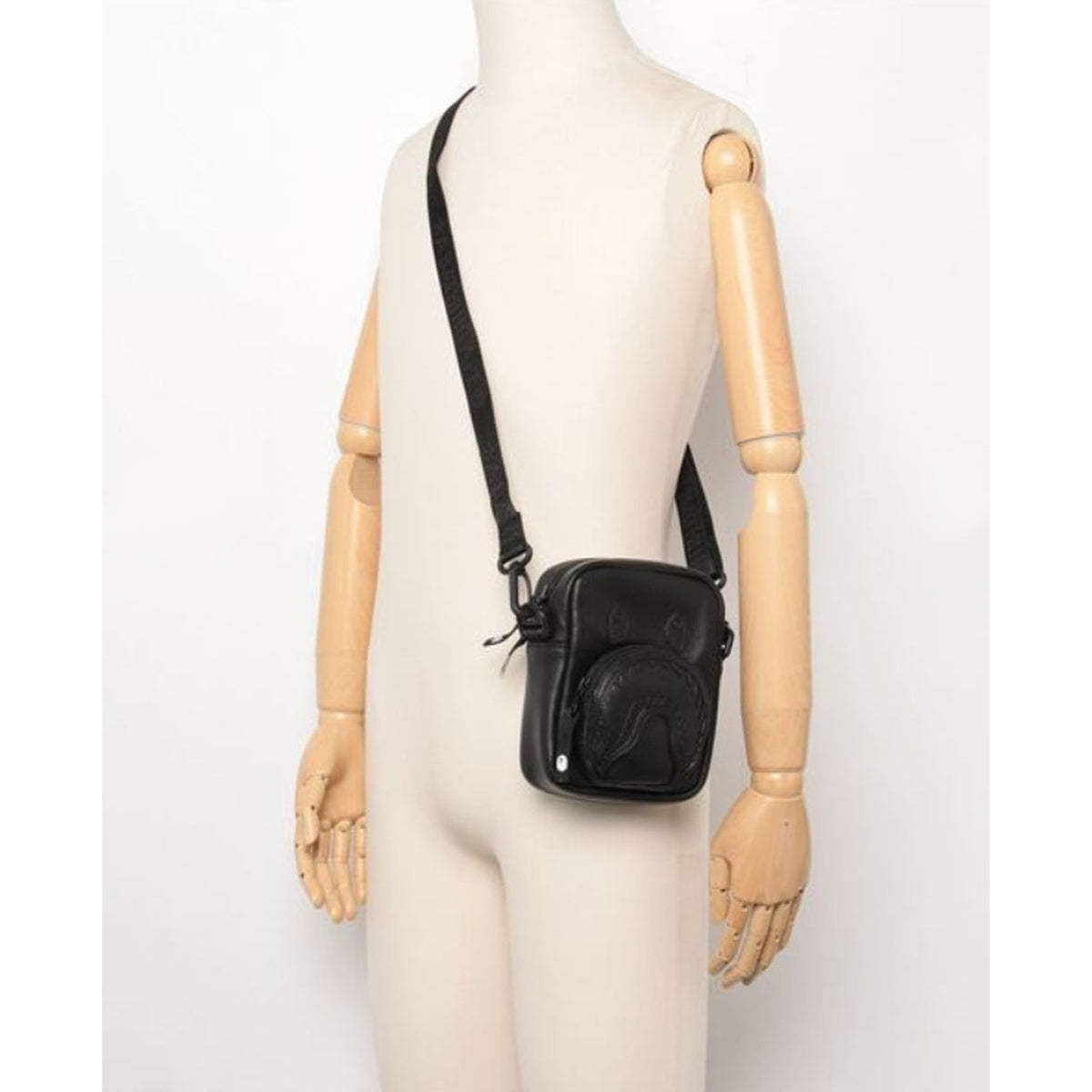 A BATHING APE BAPE SHARK LEATHER MINI BAG BLACK