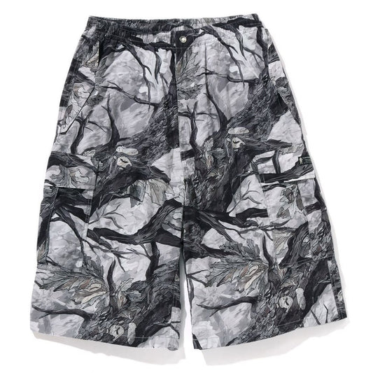 A BATHING APE BAPE TREE EDGE CAMO CARGO SHORTS WHITE