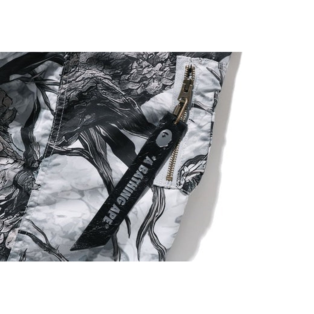 A BATHING APE BAPE TREE EDGE CAMO BOMBER JACKET WHITE