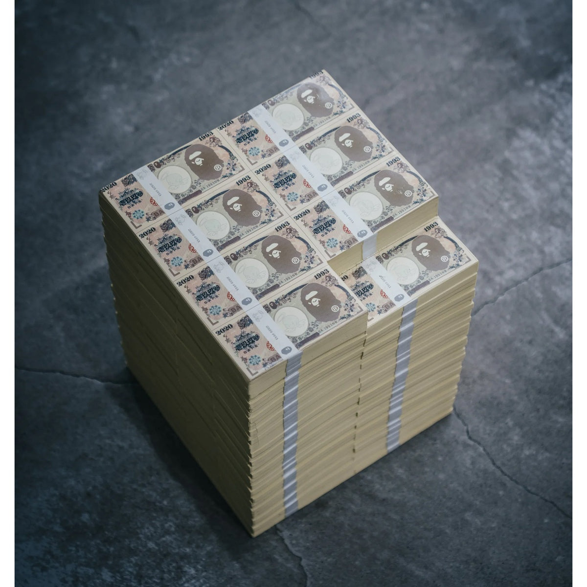 A BATHING APE BAPE SAINT MXXXXXX BANKNOTES STOOL WHITE