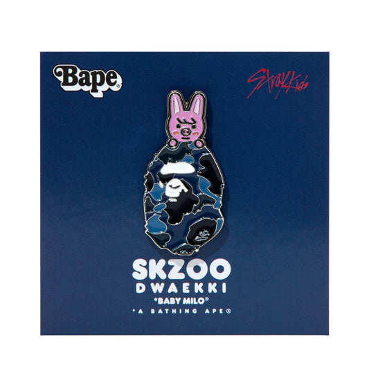 A BATHING APE BAPE STRAYKIDS DWAEKKI METAL PIN BLUE